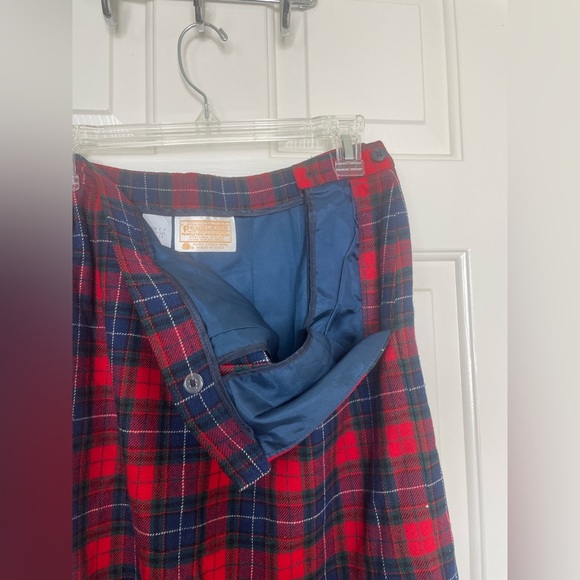 Vintage Pendleton Wool Plaid Skirt Red Navy green Tartan Knee Length | 14 - Picture 8 of 12